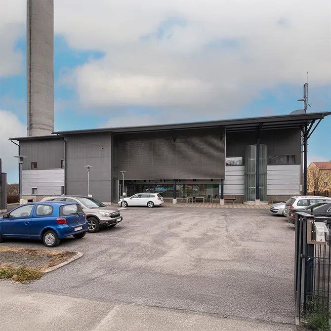 Exterior of Kakolanmäki Wastewater Treatment Plant building